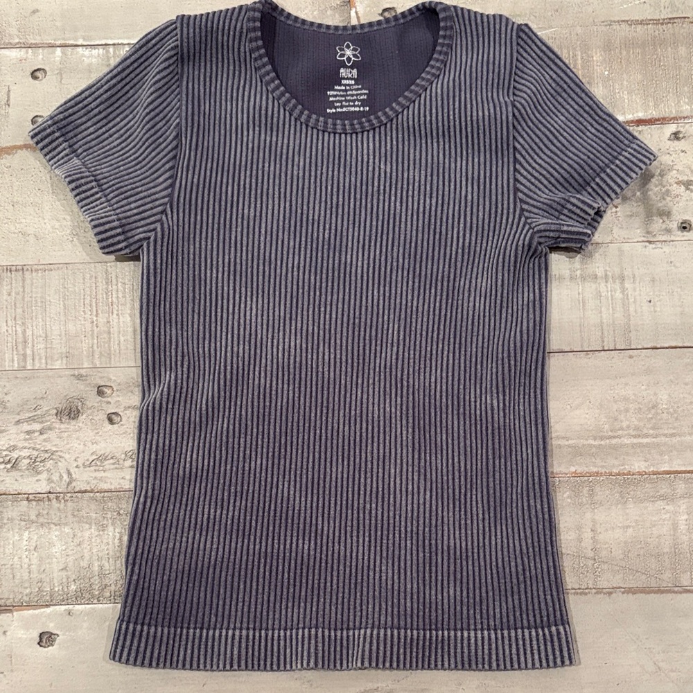 Aura Gray Short Sleeve Ribbed Fitted Top